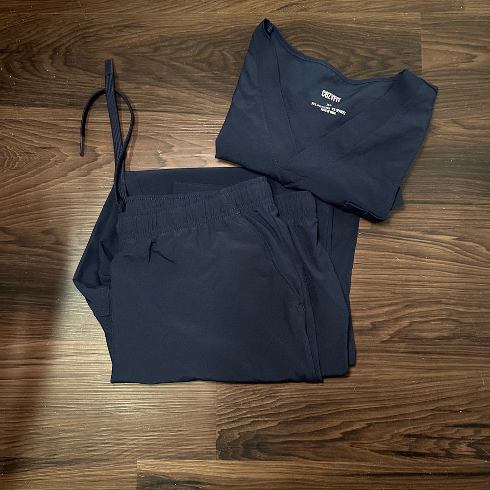 CozyFit Navy XL Scrub SET